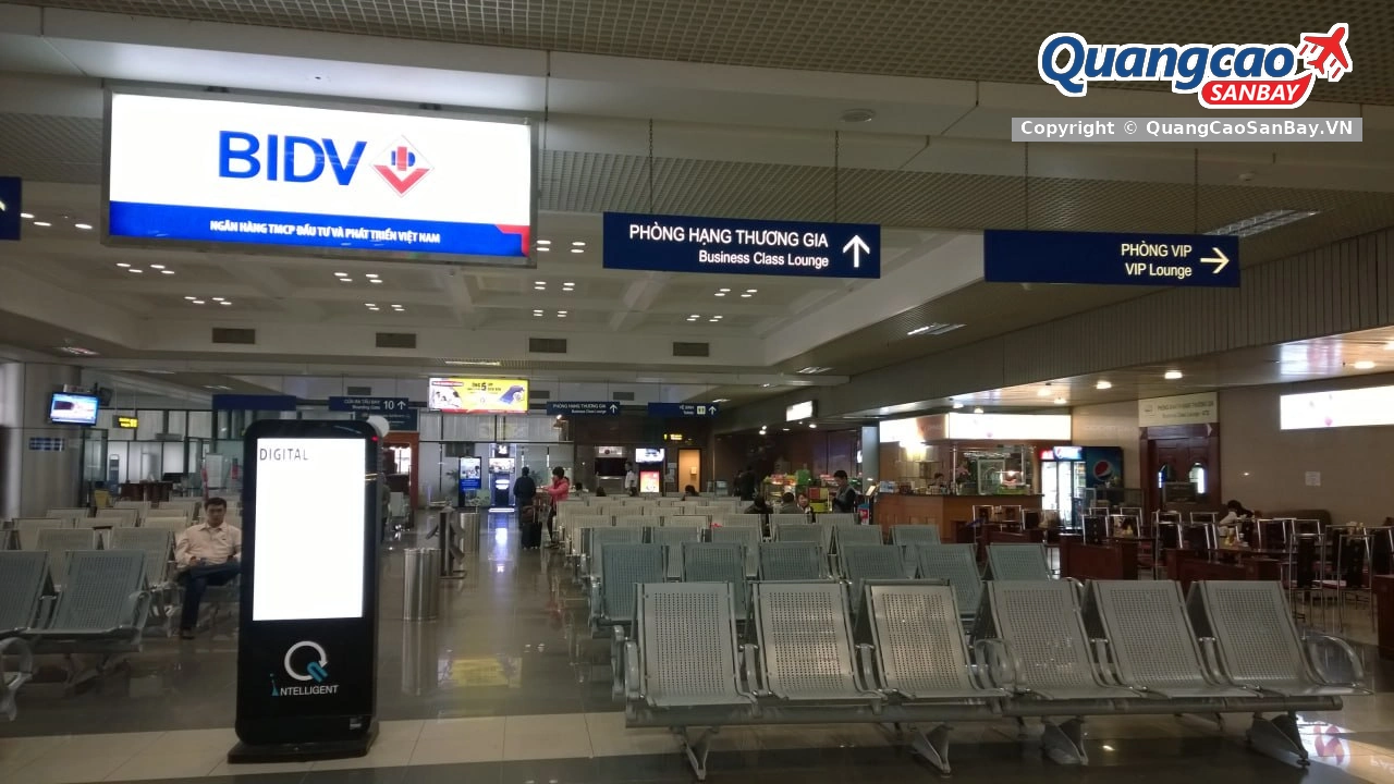 Các hình thức quảng cáo đặc biệt khác như booth trưng bày tại sân bay Nội Bài